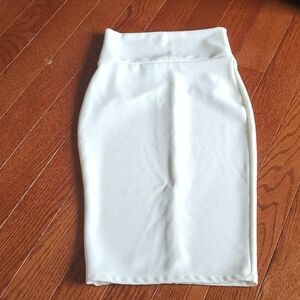 Silhouette NYC Women's Black Pencil Stretch Skirt small